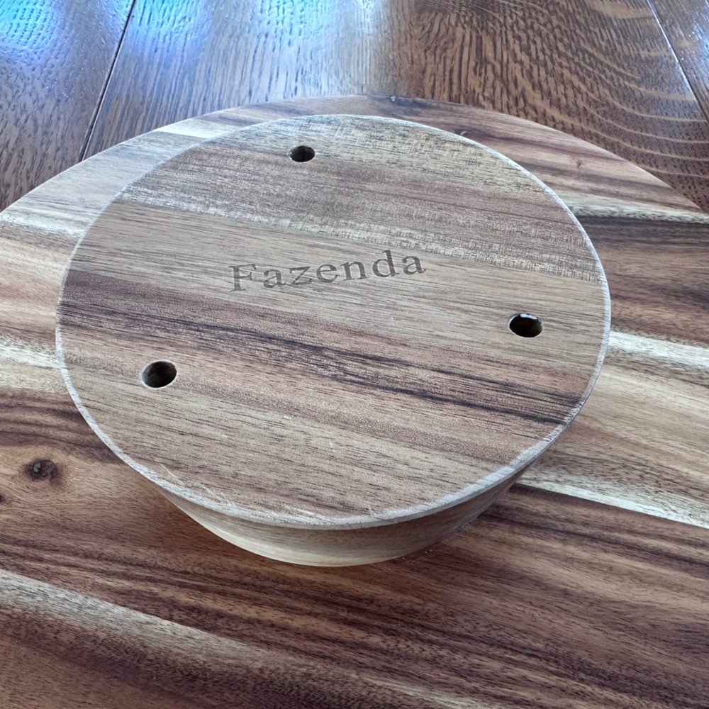 Fazenda Wooden Cake Platter. - Picture 4 of 9